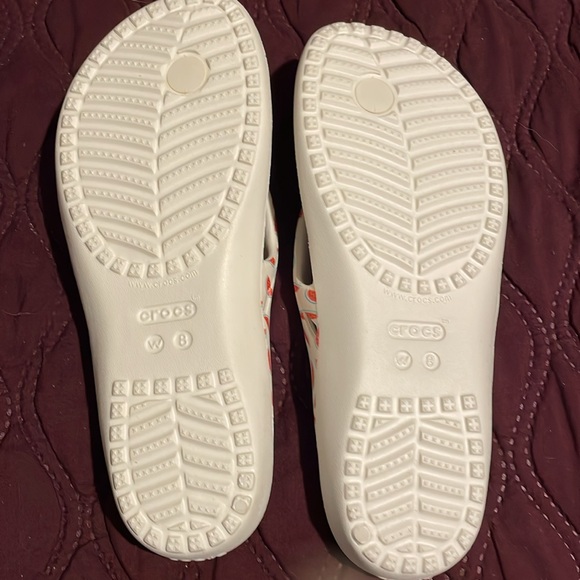 NWT-Crocs kadee ll seasonal watermelon flip flops size 8 - Picture 3 of 3